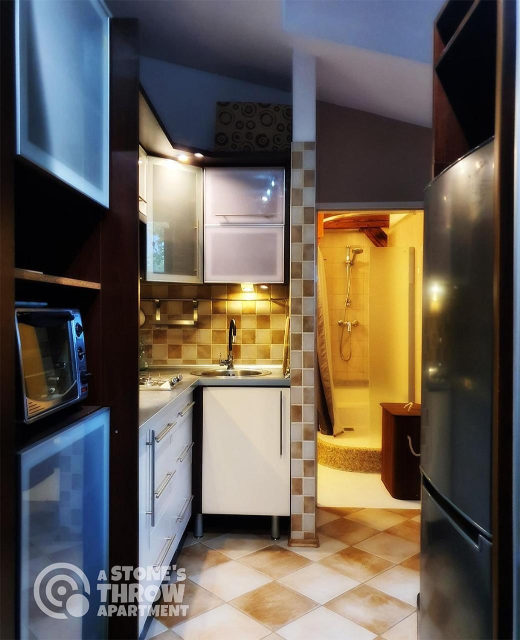 A Stone'S Throw Apartment Krakkó Kültér fotó
